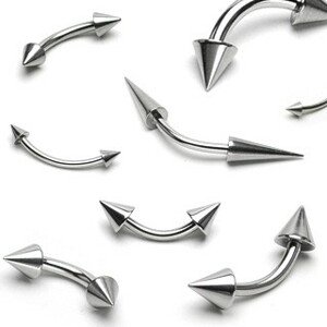 Piercing do obočí z oceli - dva lesklé špičaté hroty - Rozměr: 1,2 mm x 8 mm x 4x4 mm